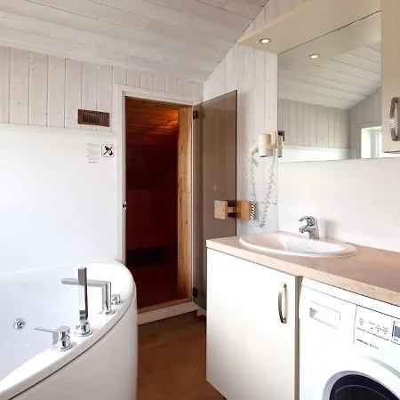 Holiday home 6 Person In Groemitz