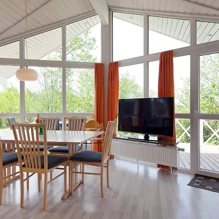 6 Person In * グレーミッツ